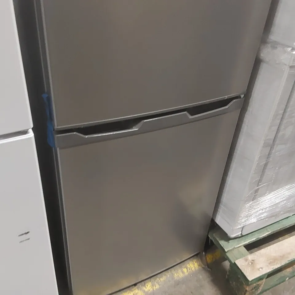 RUSSELL HOBBS 50CM WIDE LOW FROST FRIDGE FREEZER