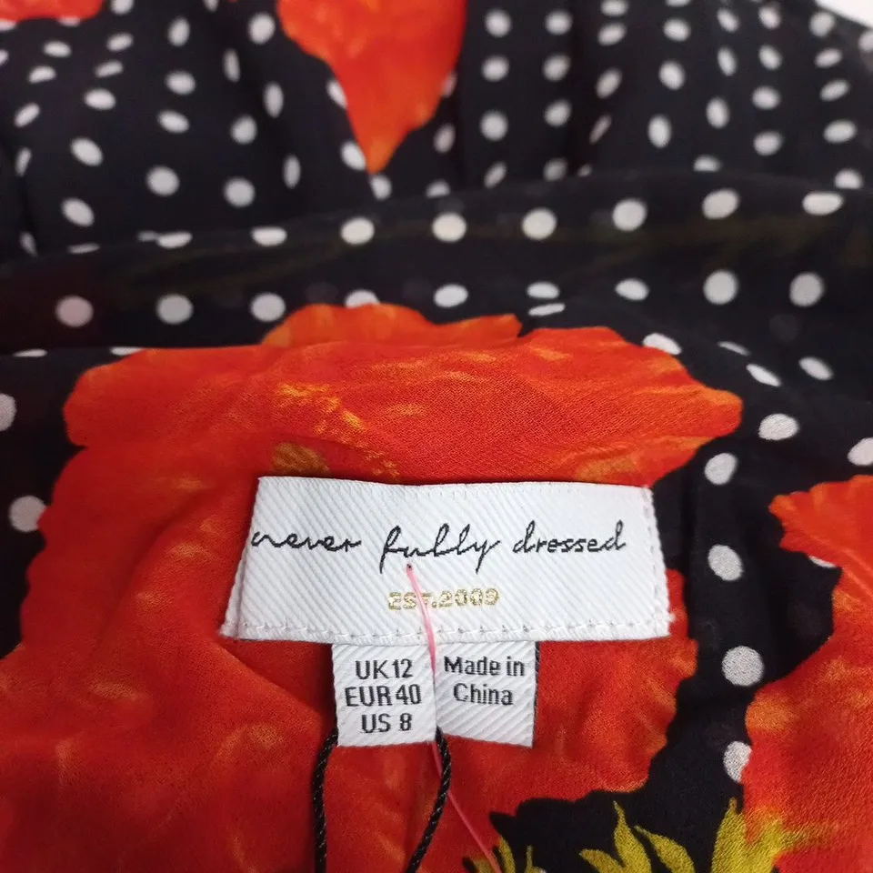 NEVER FULLY DRESSED WOMEN’S DRESS – UK 12, BLACK WITH RED FLORAL PRINT