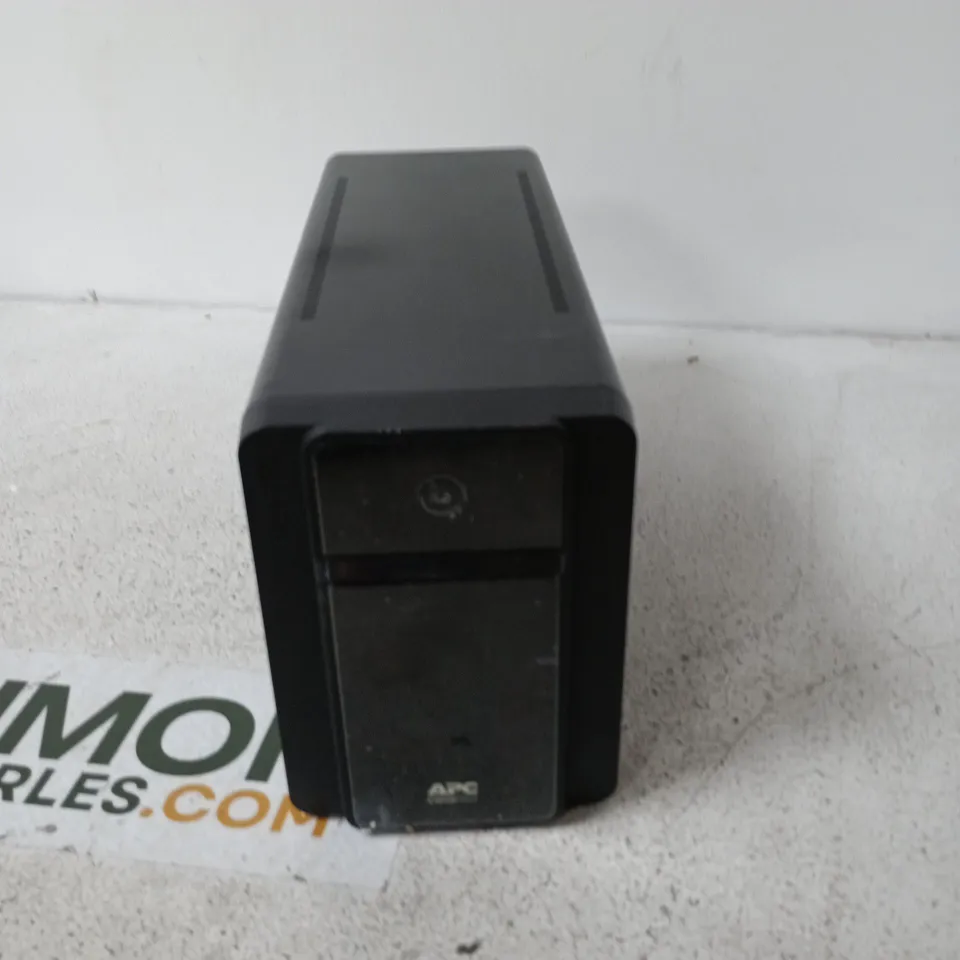 APC AZ EASY UPS - DAMAGED