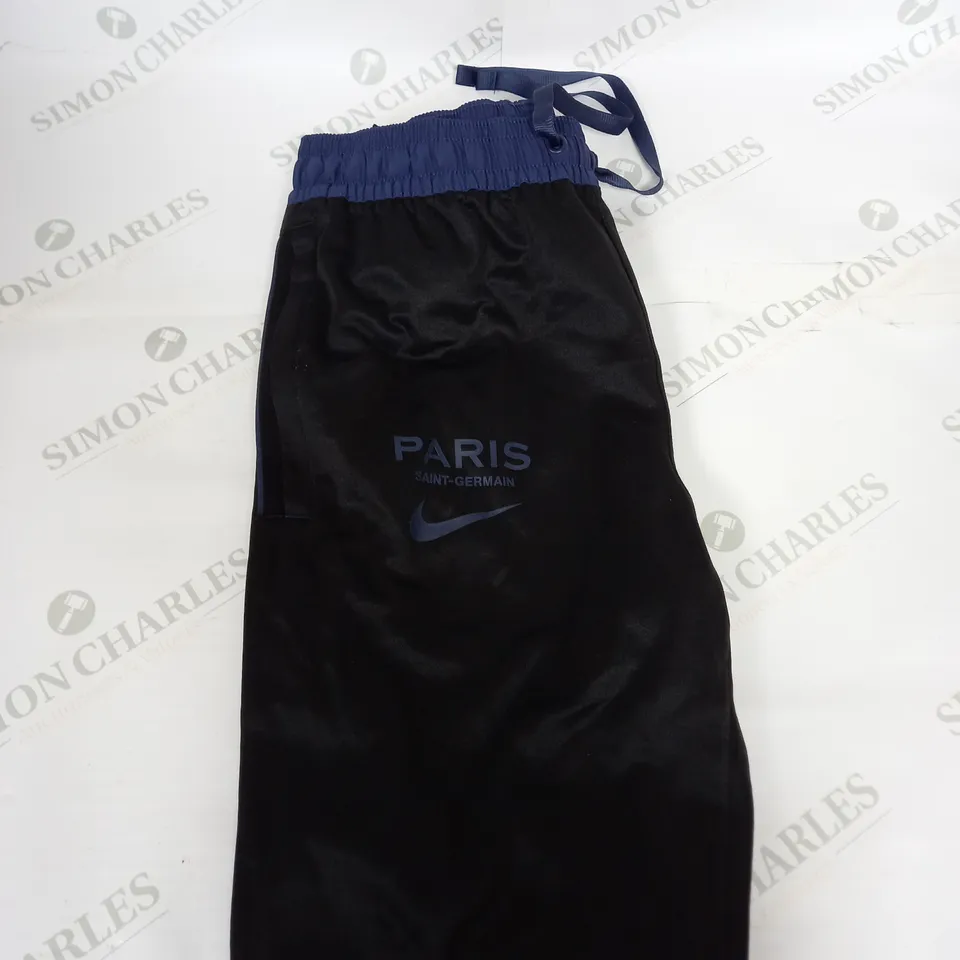 NIKE PSG FC TRANING BOTTOMS SIZE S