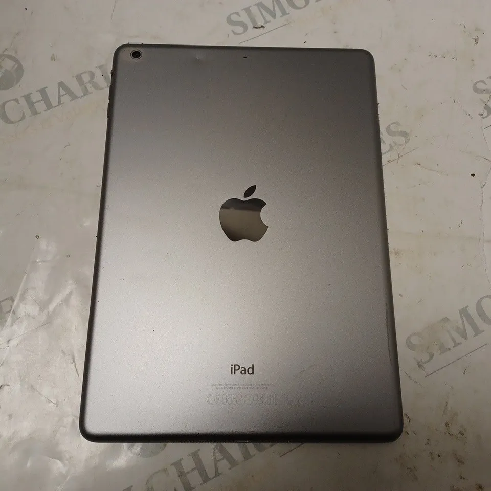 APPLE A1474 IPAD AIR 