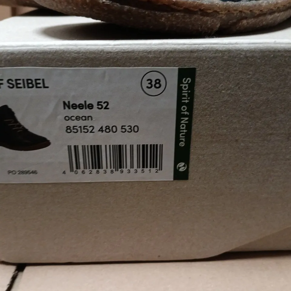JOSEF SEIBEL NAVY LEATHER ANKLE BOOTS, EU 38 (UK 5.5)
