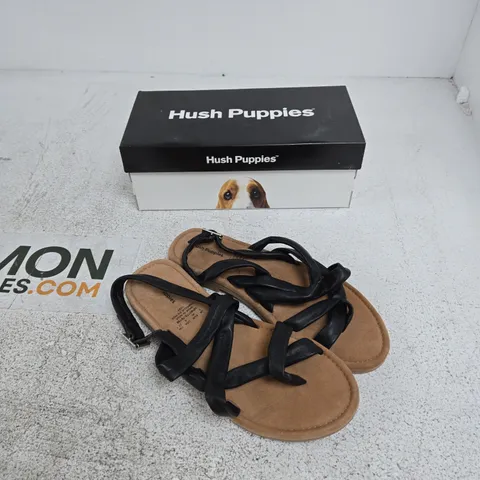 HUSH PUPPIES WOMEN'S HOPE WIDE FIT SANDALS – BLACK, UK 7 (EU 40)
