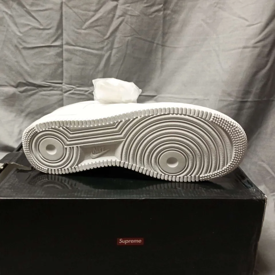 Nike Air Force 1  – White, Supreme collaboration with red laces - UK SIZE 10