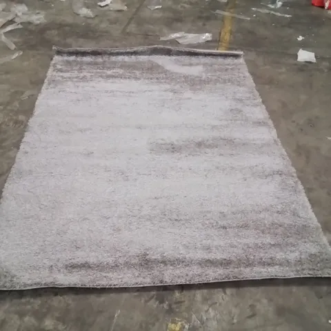 QUALITY DESIGNER AREA RUG - APPROXIMATELY 227XX160