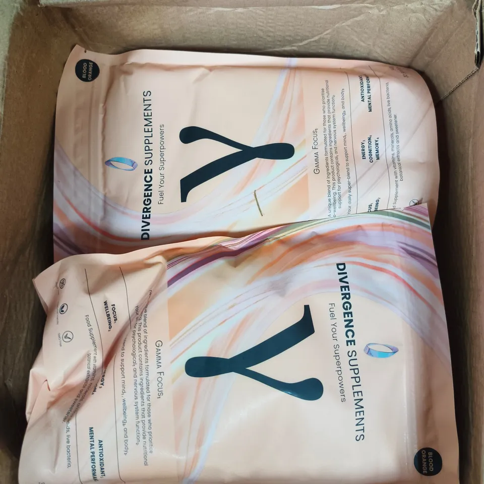 8 X DIVERGENCE SUPPLEMENTS GAMMA FOCUS FOOD SUPPLEMENTS - BLOOD ORANGE - 540G