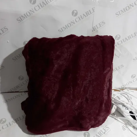 COZEE HOME HEATED THROW IN PLUM 