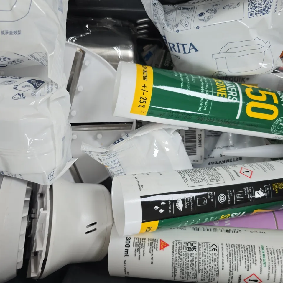 APPROXIMATELY 10 ASSORTED HOUSEHOLD ITEMS TO INCLUDE BUILDERS SILICONE, ETC