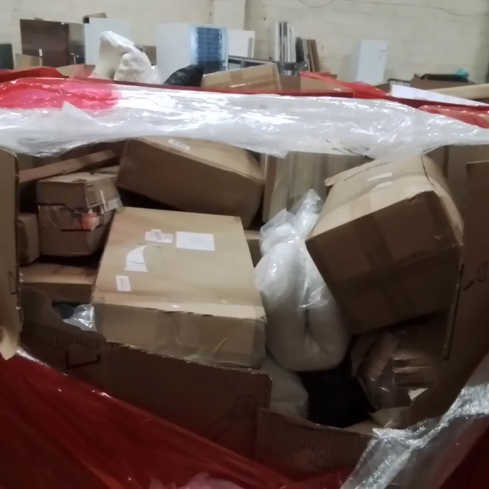 PALLET OF ASSORTED HOUSEHOLD GOODS AND PRODUCTS TO INCLUDE;BED RAIL,FITNESS MACHINE,CAT BASKET 