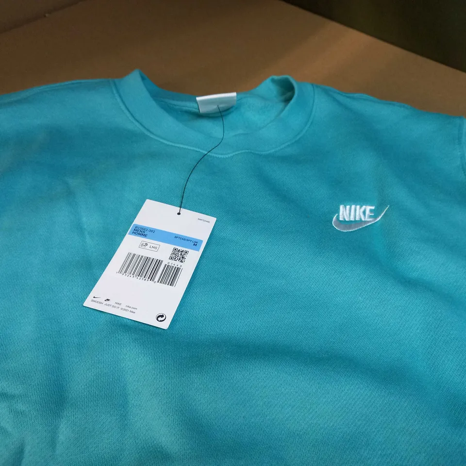 NIKE VIBRANT GREEN/LOGO FLEECE LINED SWEATER - MEDIUM