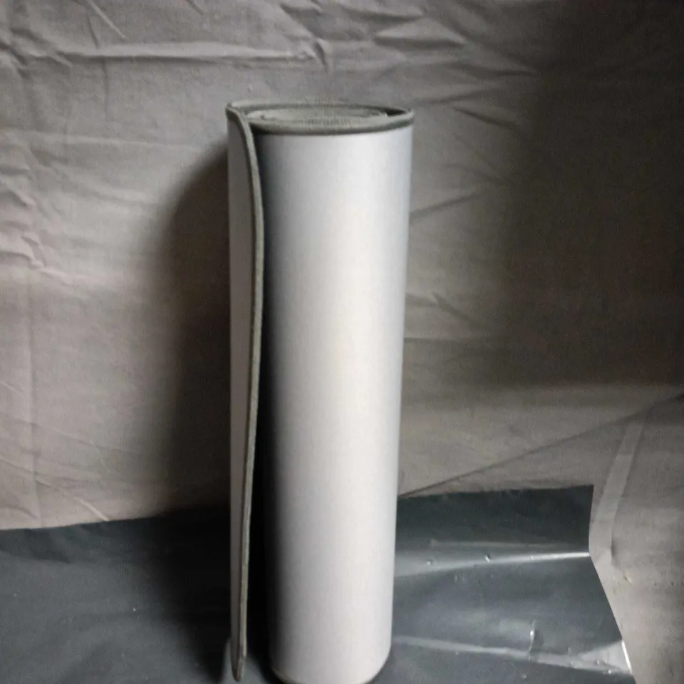 LOGITECH DESK MAT – THE STUDIO SERIES, 70 X 30 CM, GREY