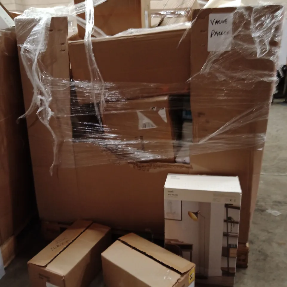 PALLET OF ASSORTED DESIGNER LIGHTING PRODUCTS TO INCLUDE;MORGAN FLOOR LAMP,WALL LIGHT, CEILING LIGHT
