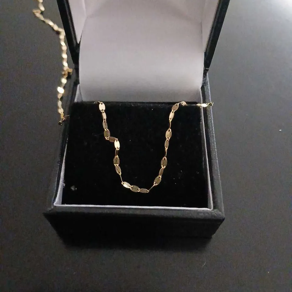 GOLD 9CT ITALIAN GOLD PETAL NECKLACE