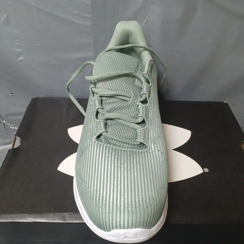 BOXED UNDER ARMOUR CHARGED SPEED SWIFT TRAINERS IN GREEN - UK 11
