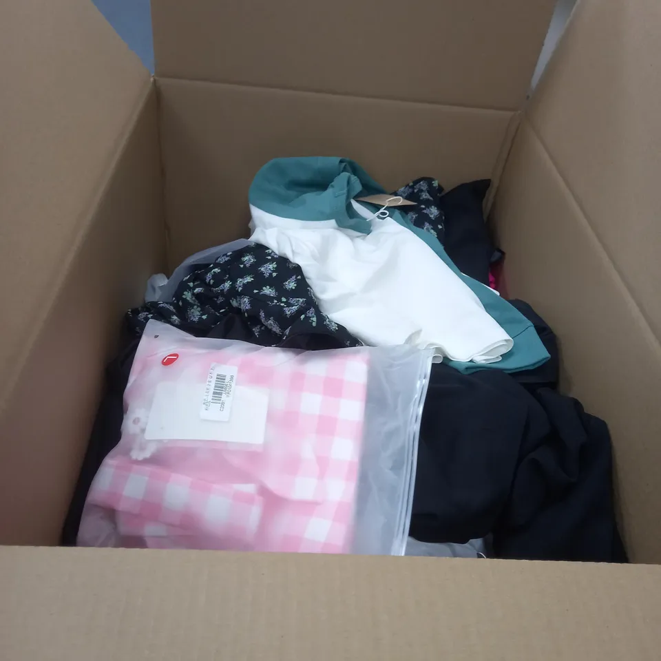 LOT OF CLOTHES APPROXIMATELY 30 TO INCLUDE BONDAGE MASK, BUCKET HAT, TOPS ETC