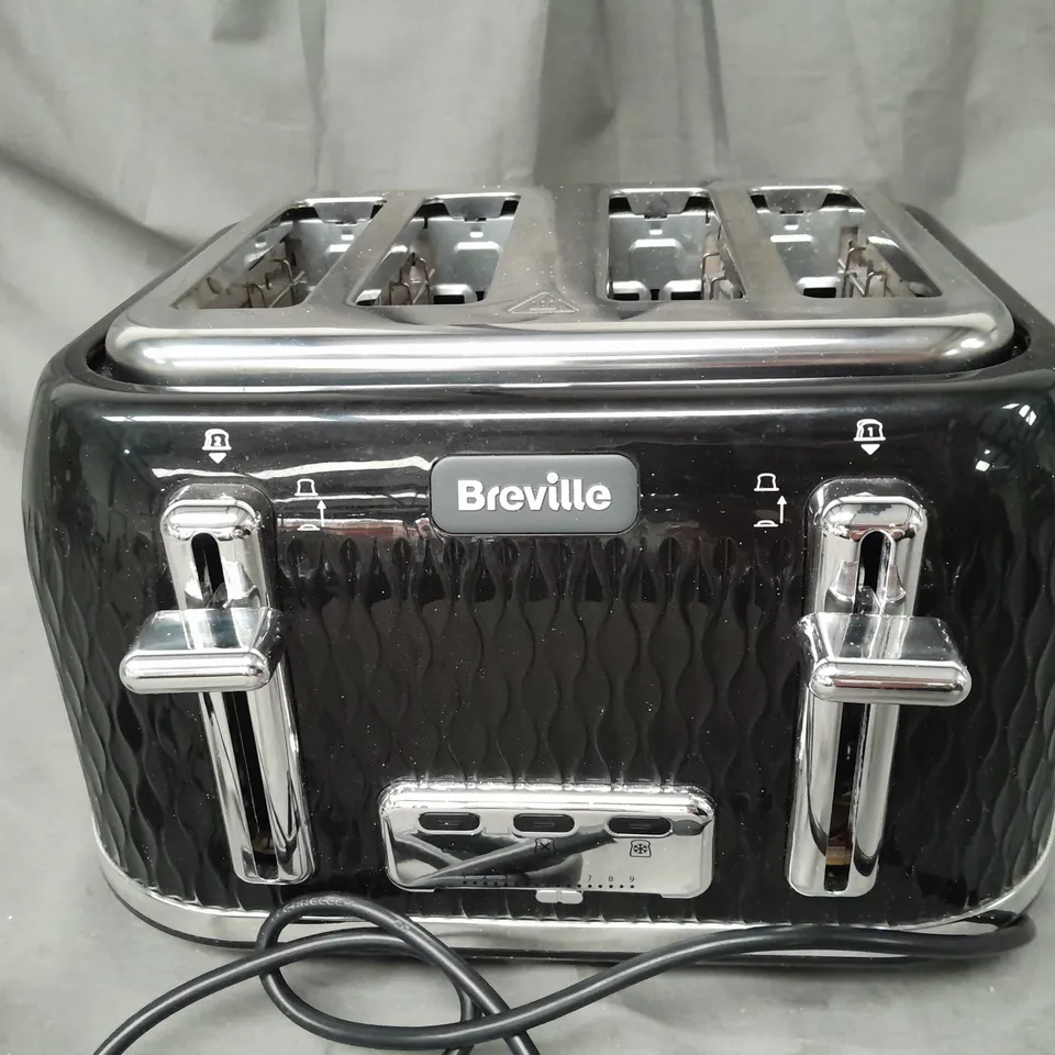 BOXED BREVILLE 4-SLICE TOASTER IN BLACK