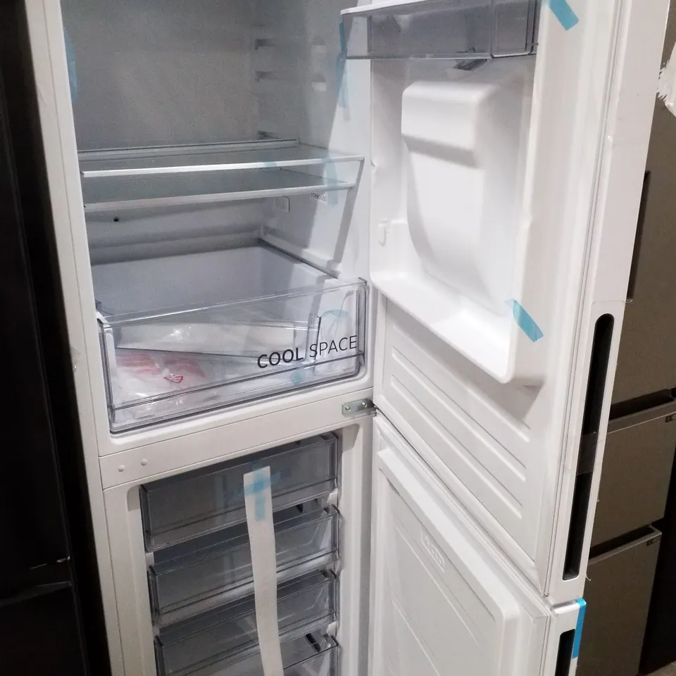 HOOVER SOLO STANDING FRIDGE FREEZER WITH WATER DISPENSER WHITE - UNPROCESSED RAW RETURN