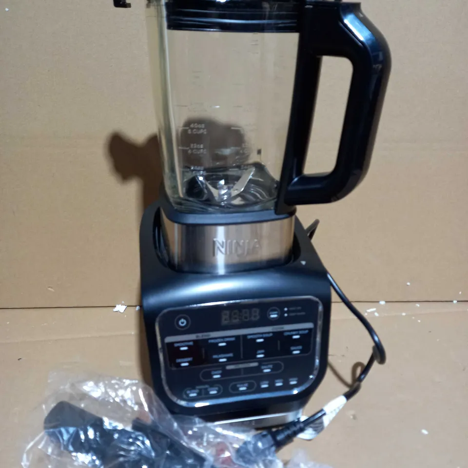 NINJA BLENDER & SOUP MAKER 