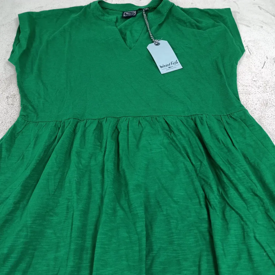 WEIRD FISH MAXI DRESS GREEN SIZE 14