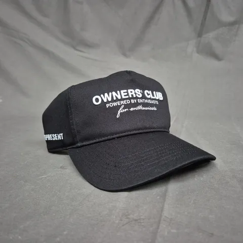 REPRESENT OWNERS CLUB CAP IN BLACK