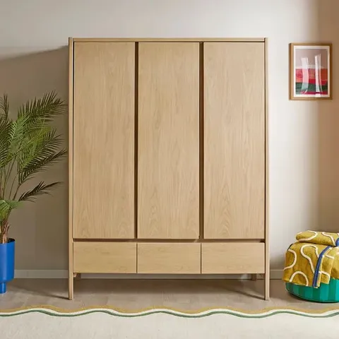 BOXED ELEMENTS HOLMES TRIPLE WARDROBE, OAK (1 BOX)