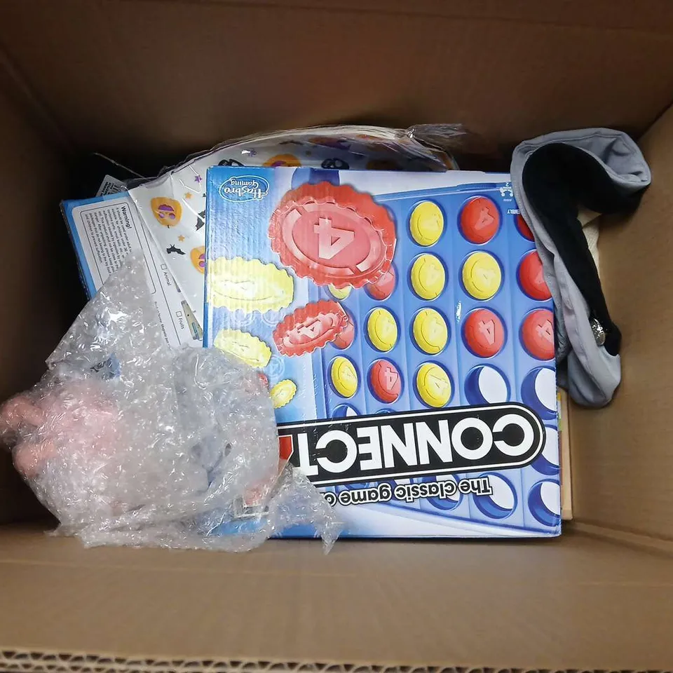 LOT OF APPROXIMATELY 15 ASSORTED TOYS AND GAMES TO INCLUDE MAGNETIC BUILDING CUBES, KIDS MICROSCOPE AND CONNECT 4
