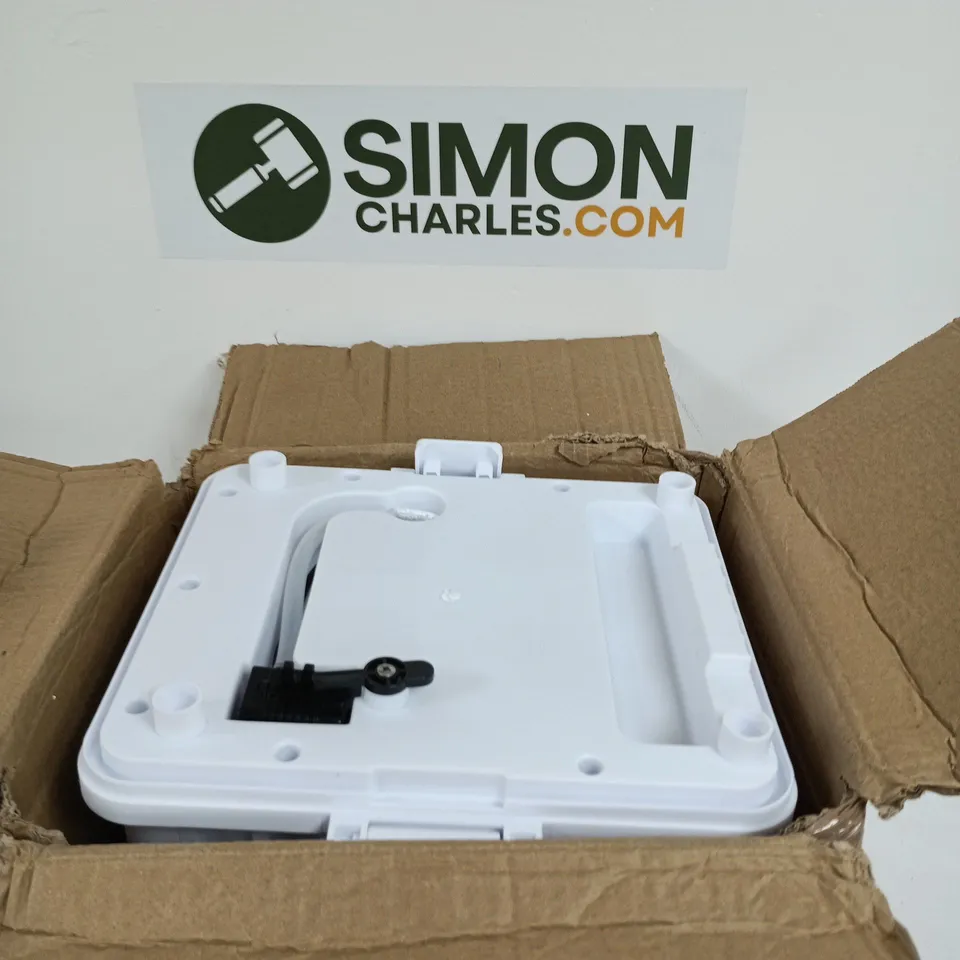 WHITE PLASTIC EVAPORATIVE COOLER – BOXED