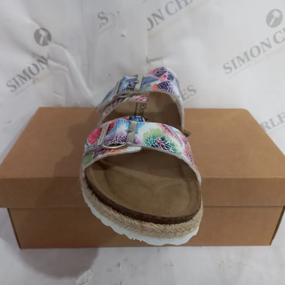 BONOVA FLORAL ESPADRILLE FOOTBED SANDAL - SIZE 7