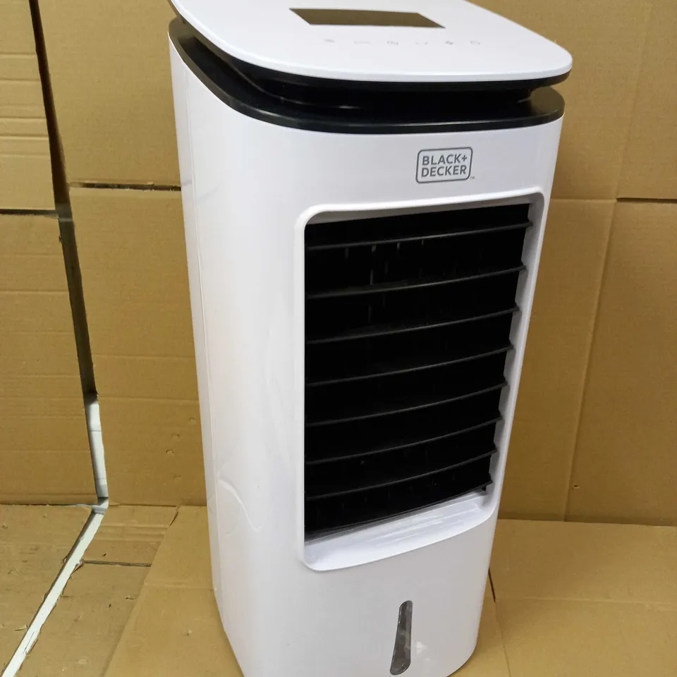 BLACK+DECKER 7 LITRE DIGITAL 2-IN-1 AIR COOLER