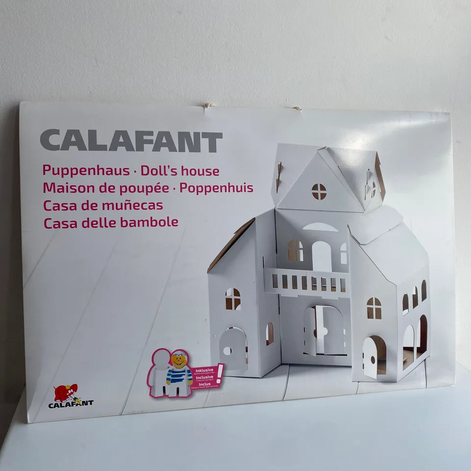BRAND NEW SEALED CALAFANT DOLLS HOUSE 