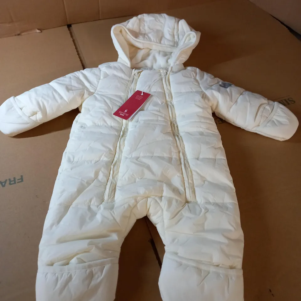 MORI BABY SNOWSUIT - WHITE SIZE 6-12 MONTHS