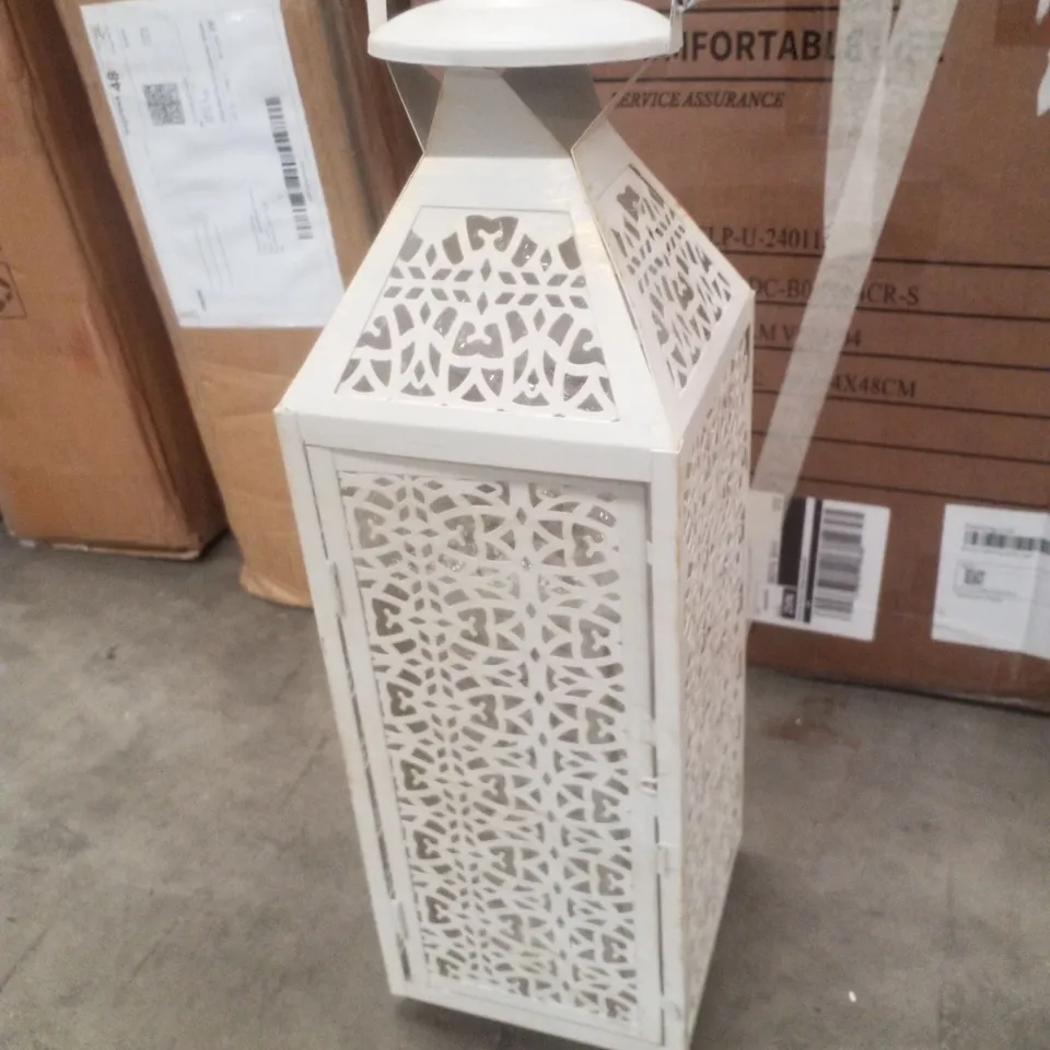 BOXED SET OF 3 WHITE CANDLE LANTERNS 