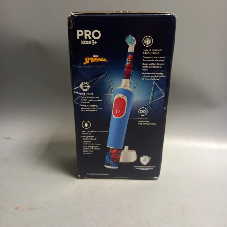 BOXED ORAL-B SPIDER-MAN RECHARGEABLE TOOTHBRUSH