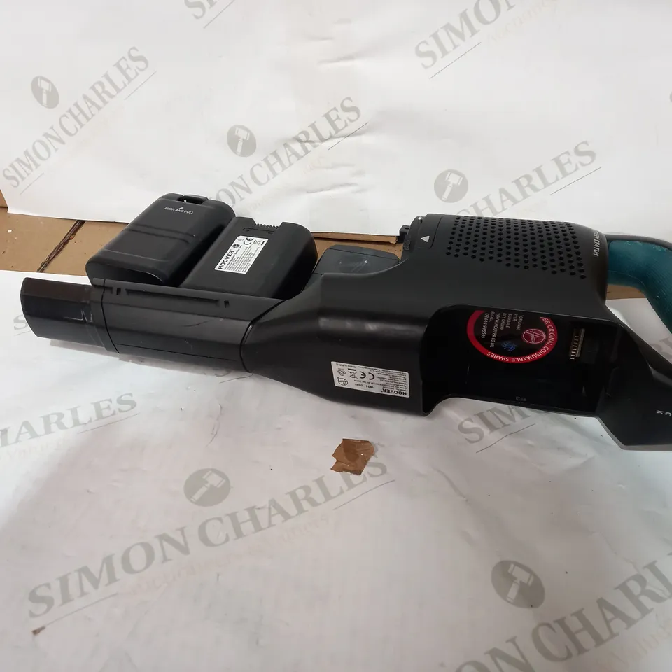 HOOVER CORDLESS PET VACUUM 