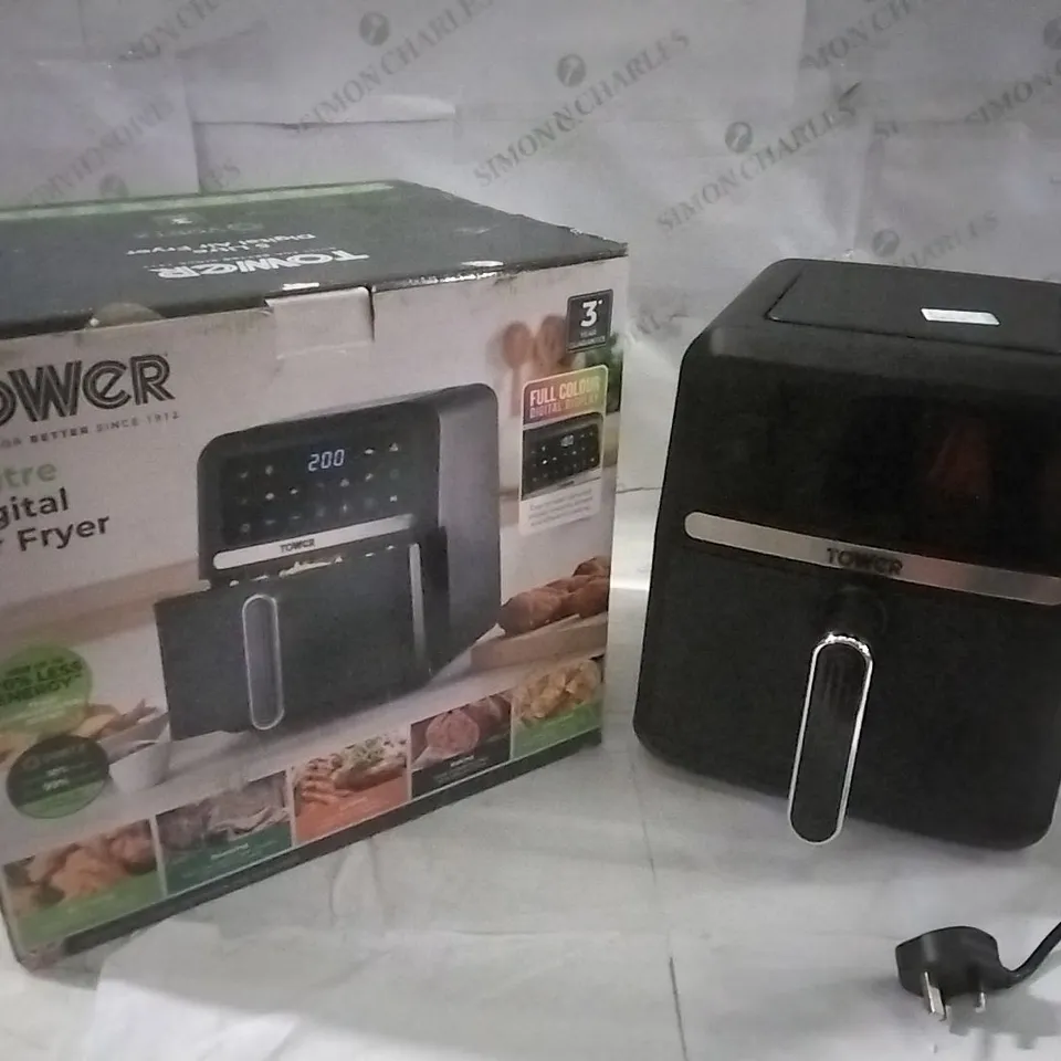 BOXED TOWER 5 LITRE DIGITAL AIR FRYER 