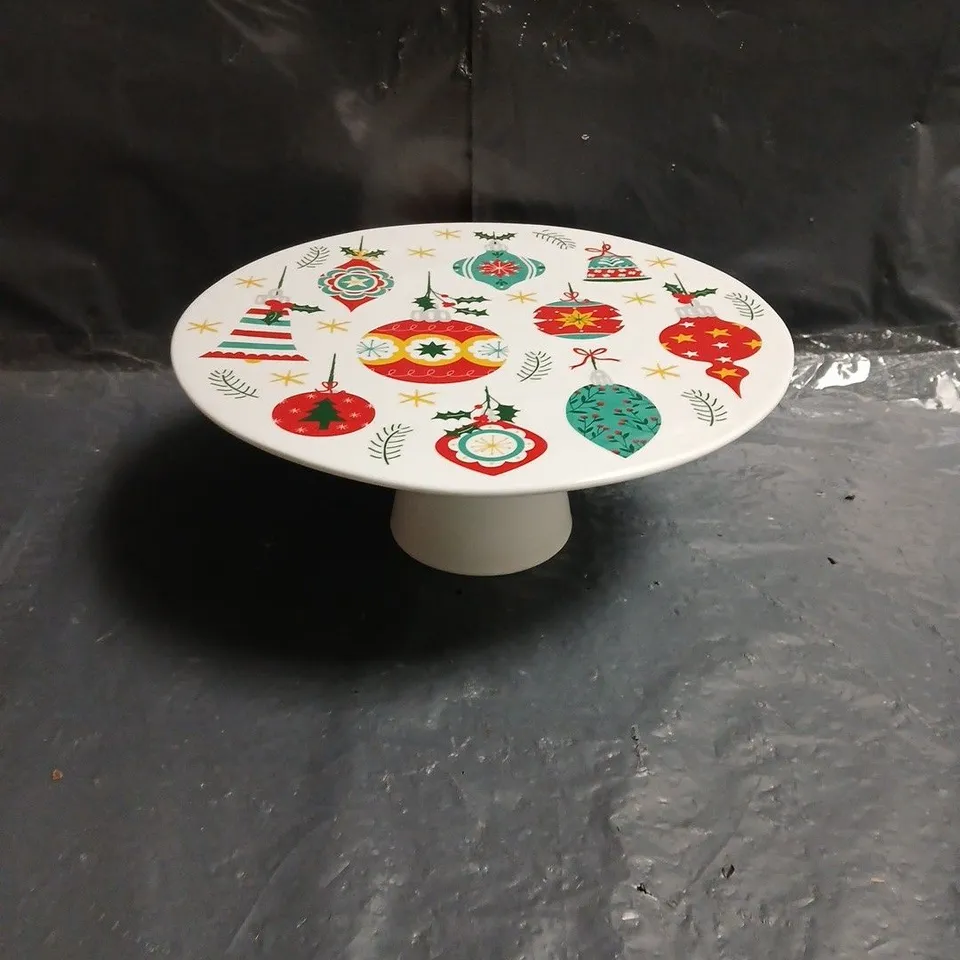 BOX OF 6 DEXAM CHRISTMAS CAKE STANDS IN WHITE