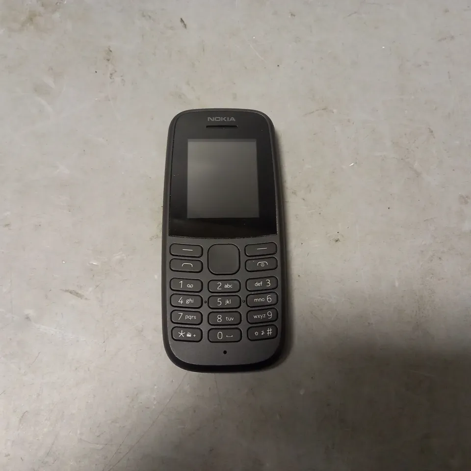 BOXED NOKIA 105 MOBILE PHONE IN BLACK