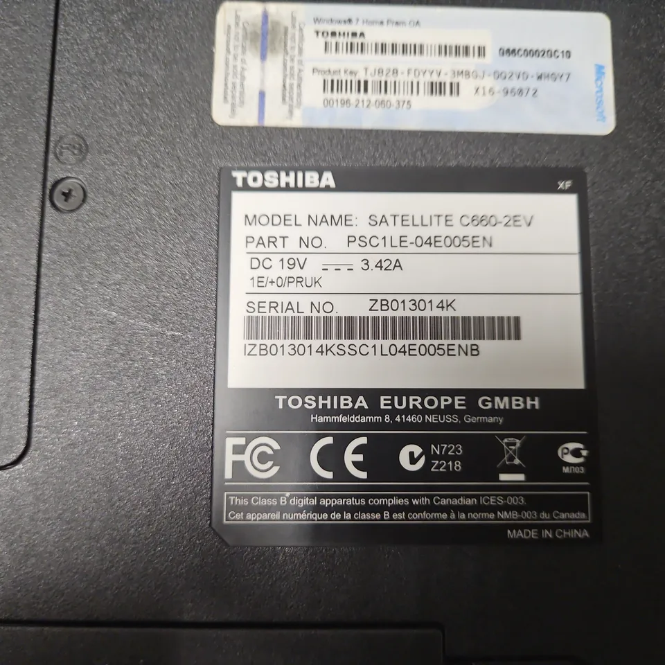 TOSHIBA SATELLITE C600-2EV LAPTOP