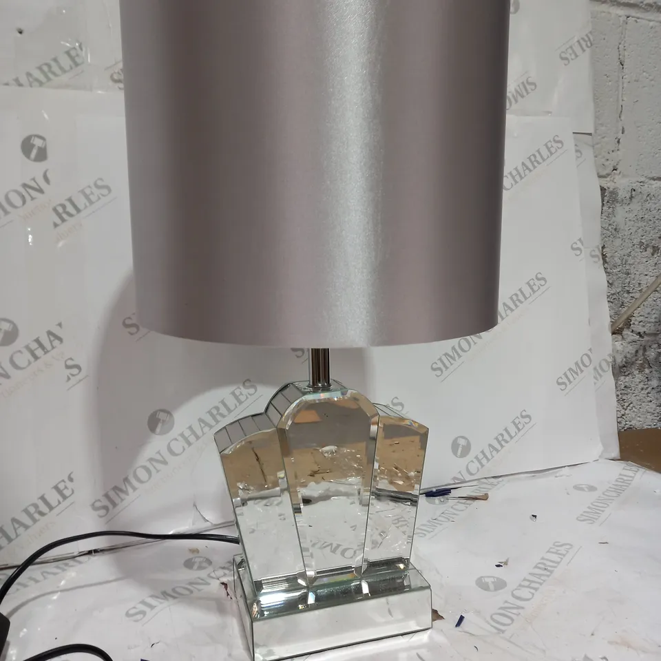JM BY JULIEN MACDONALD DECO FAN TABLE LAMP
