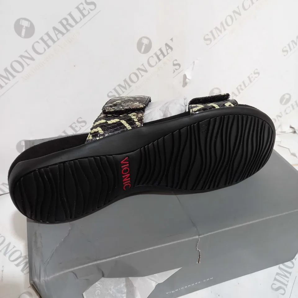 BOXED VLONIC RANDI IN BLACK - SIZE 9
