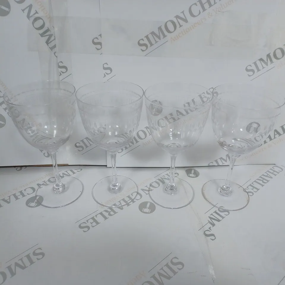 BOX OF 4 GLASSES