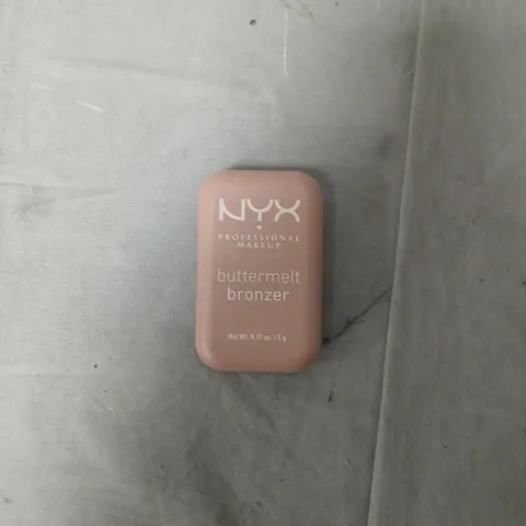 NYX PROFESSIONAL MAKEUP BUTTERMELT BRONZER – PINK COMPACT, 0.17 OZ (5 G)