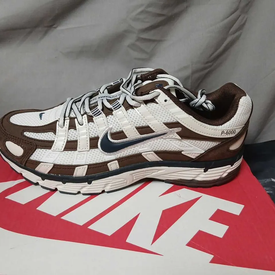 NIKE P-6000 WOMEN'S RUNNING SHOES – UK 6 (US 8.5) – WHITE & BROWN