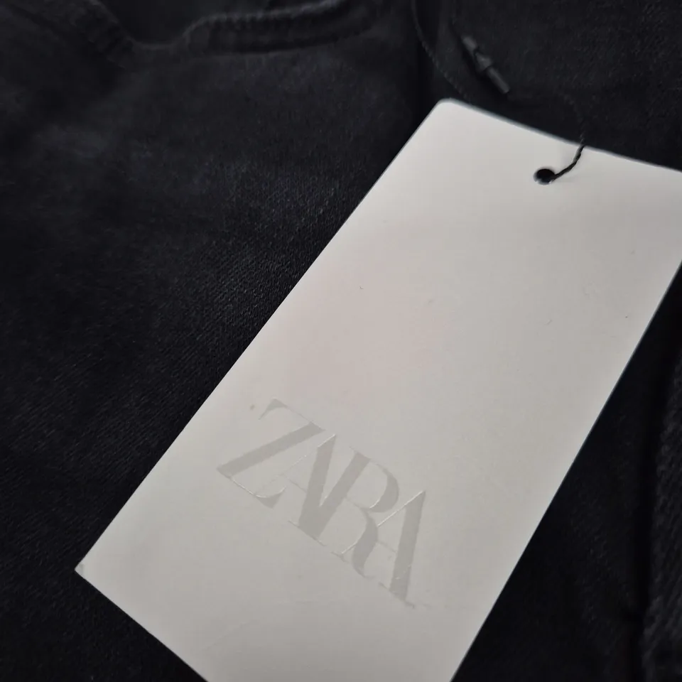 ZARA BLACK DENIM JEANS – MEN'S, UK 32 (EU 42)