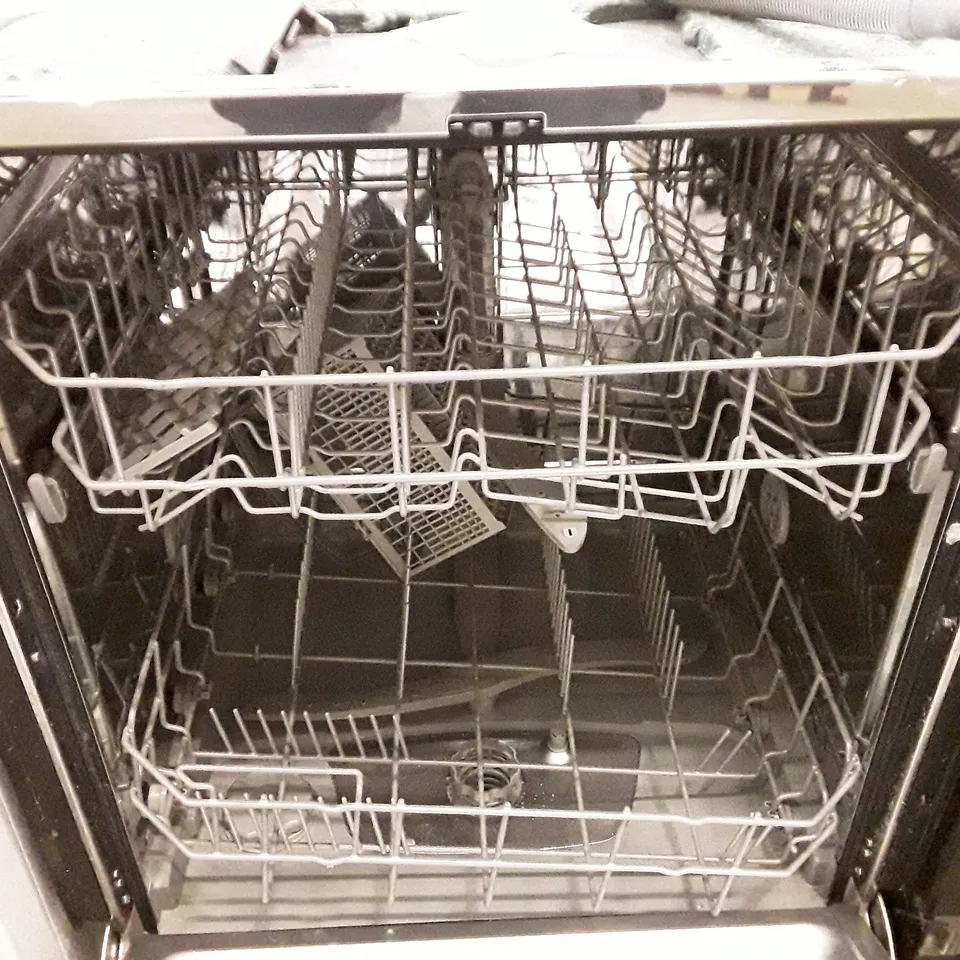 COMFEE FULLY INTEGRATED DISHWASHER - WHITE