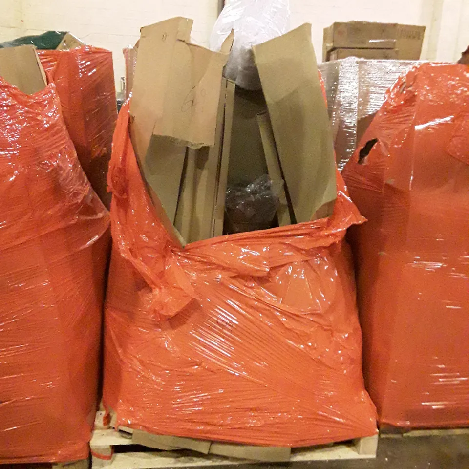 PALLET CONTAINING ASSORTED HOUSEHOLD PRODUCTS INCLUDING MATTRESS PROTECTORS, MIRROR, DUST SHEETS ETC 