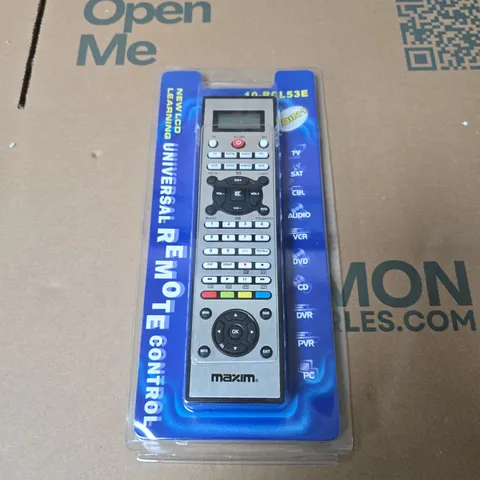 BOX OF APPROXIMATELY 24 MAXIM LEARNING UNIVERSAL REMOTE CONTROL 
