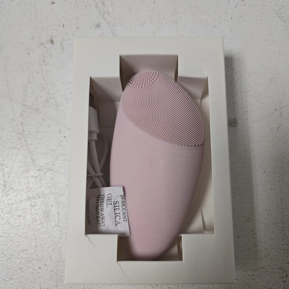 TILI FACIAL CLEANSING BRUSH 