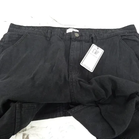 DONT THINK TWICE BLACK DEMIN CARGO JEANS - 44W 32L