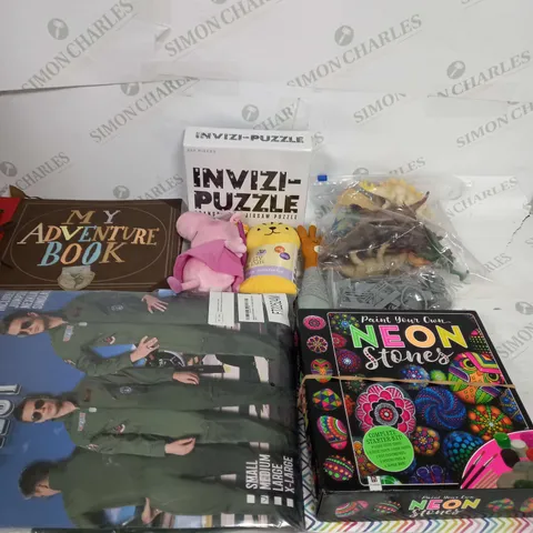 LARGE BOX OF ASSORTED TOYS AND GAMES TO INCLUDE TEDDIES, FANCY DRESS AND TOY DINOSAURS